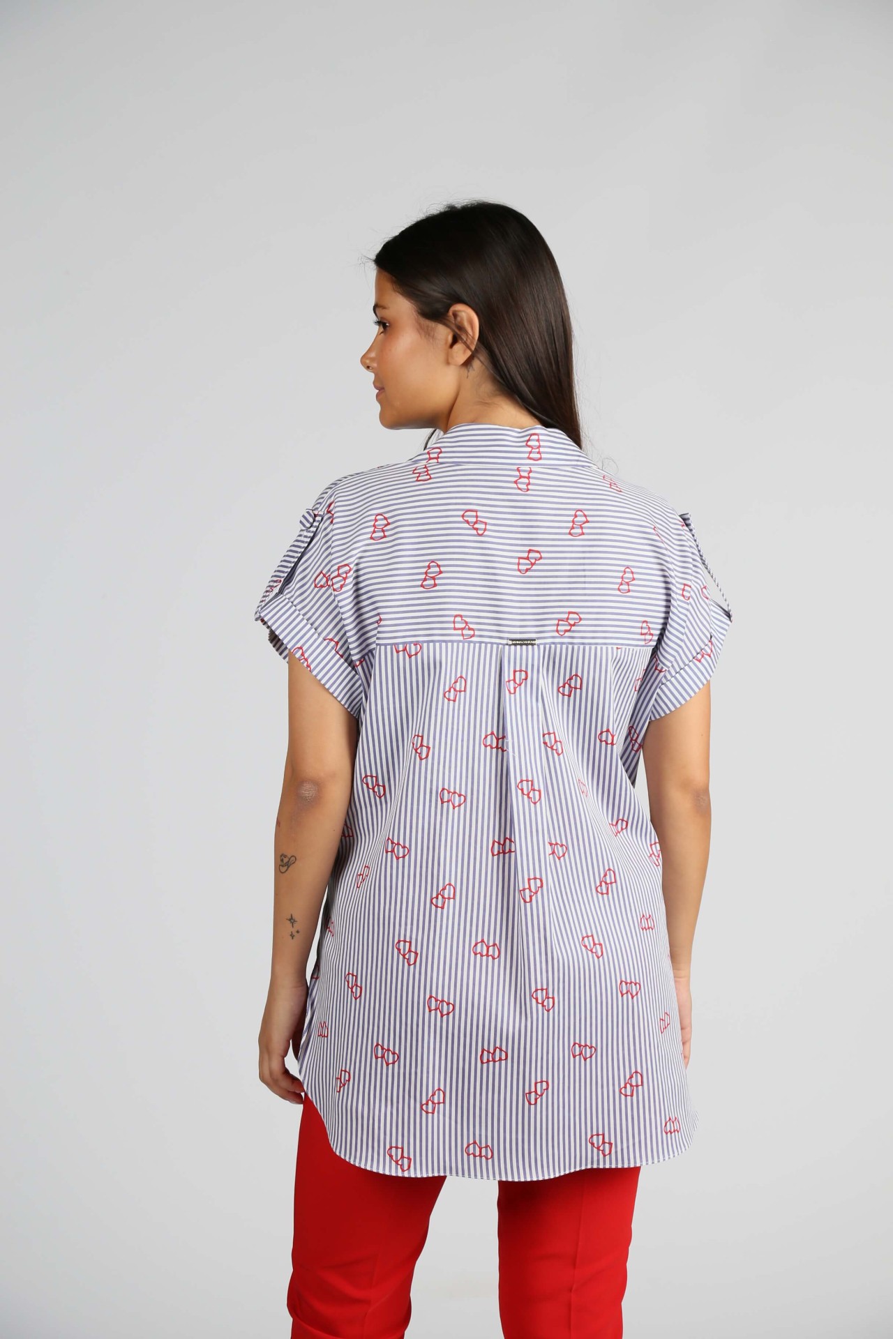 Cotton blouse with stripes