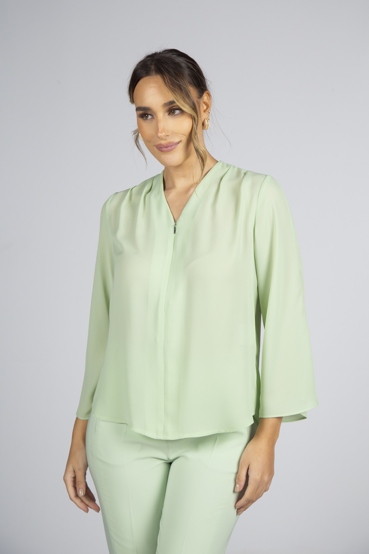 Invisible zip blouse