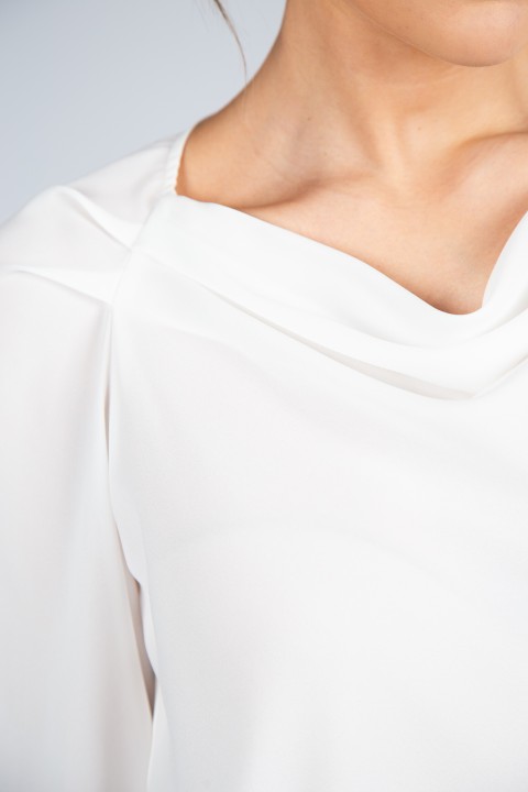 Túnica gola drapeada Túnica gola drapeada