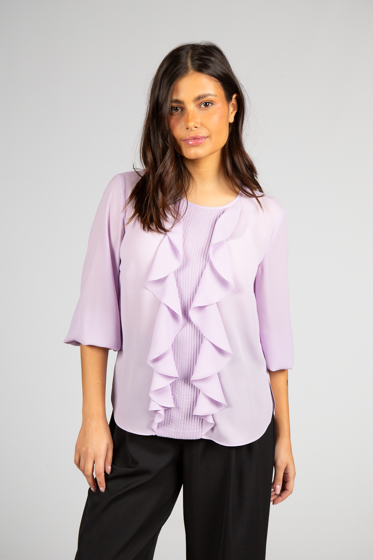 Túnica nervuras na frente