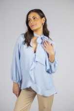 Túnica folhos e laçada