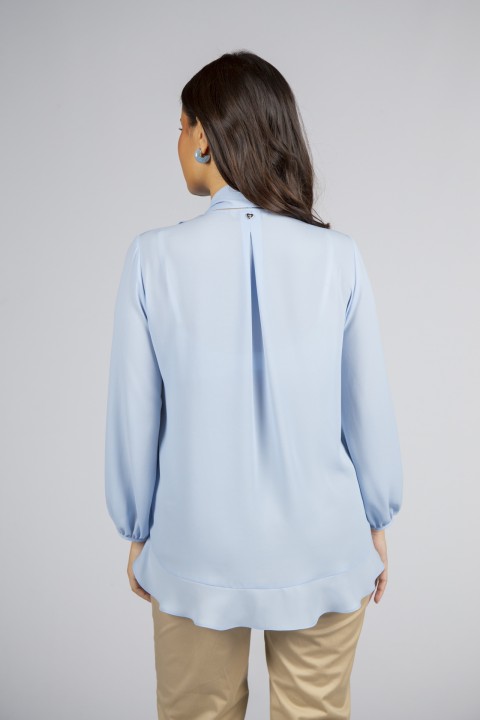 T�nica folhos e la�ada