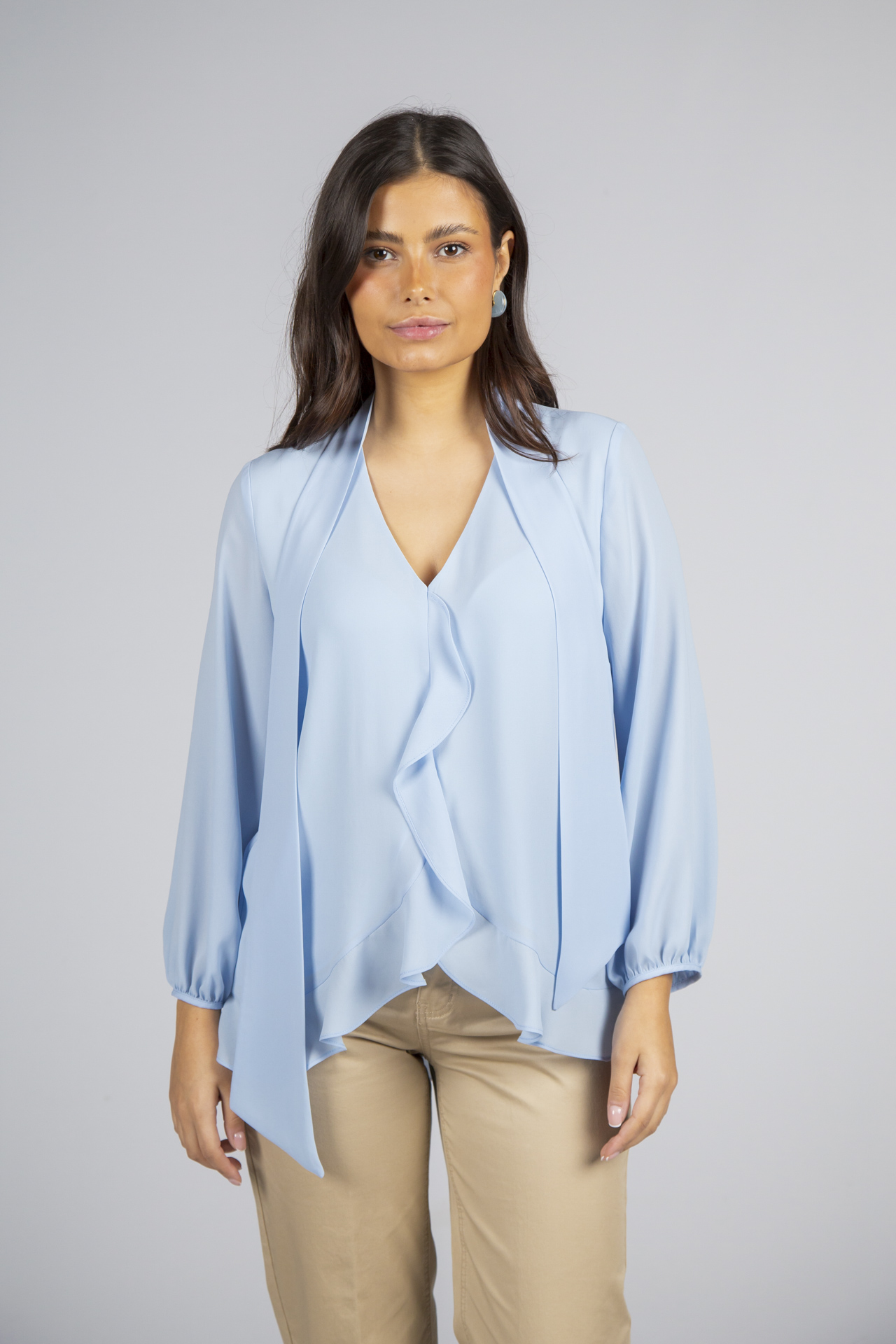 Túnica folhos e laçada