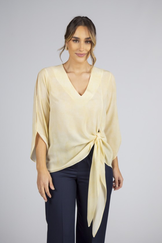 Túnica laçada lateral