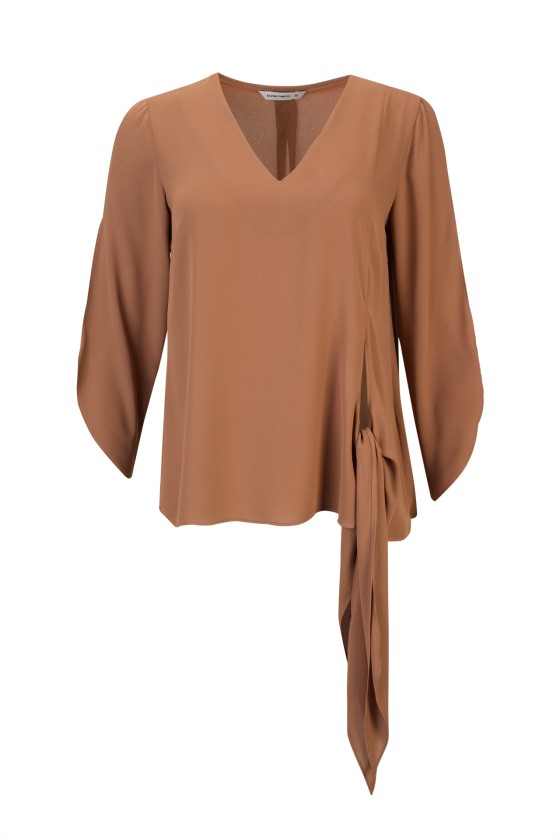 Blouse with side bow