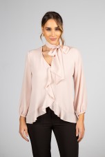 T�nica folhos e la�ada