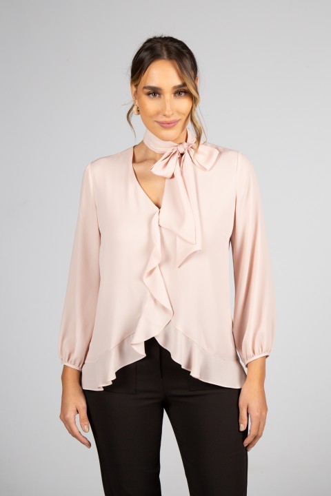 T�nica folhos e la�ada