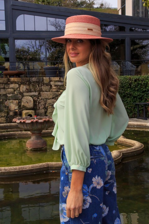 T�nica nervuras na frente