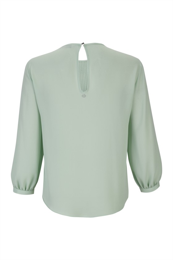 Túnica nervuras na frente