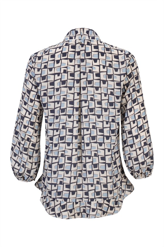 Túnica folhos e laçada