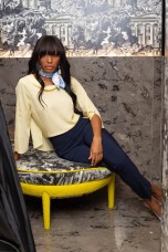 T�nica bot�es atr�s