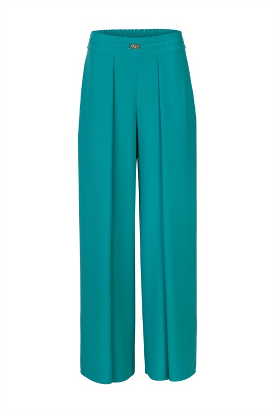 Pleated trousers