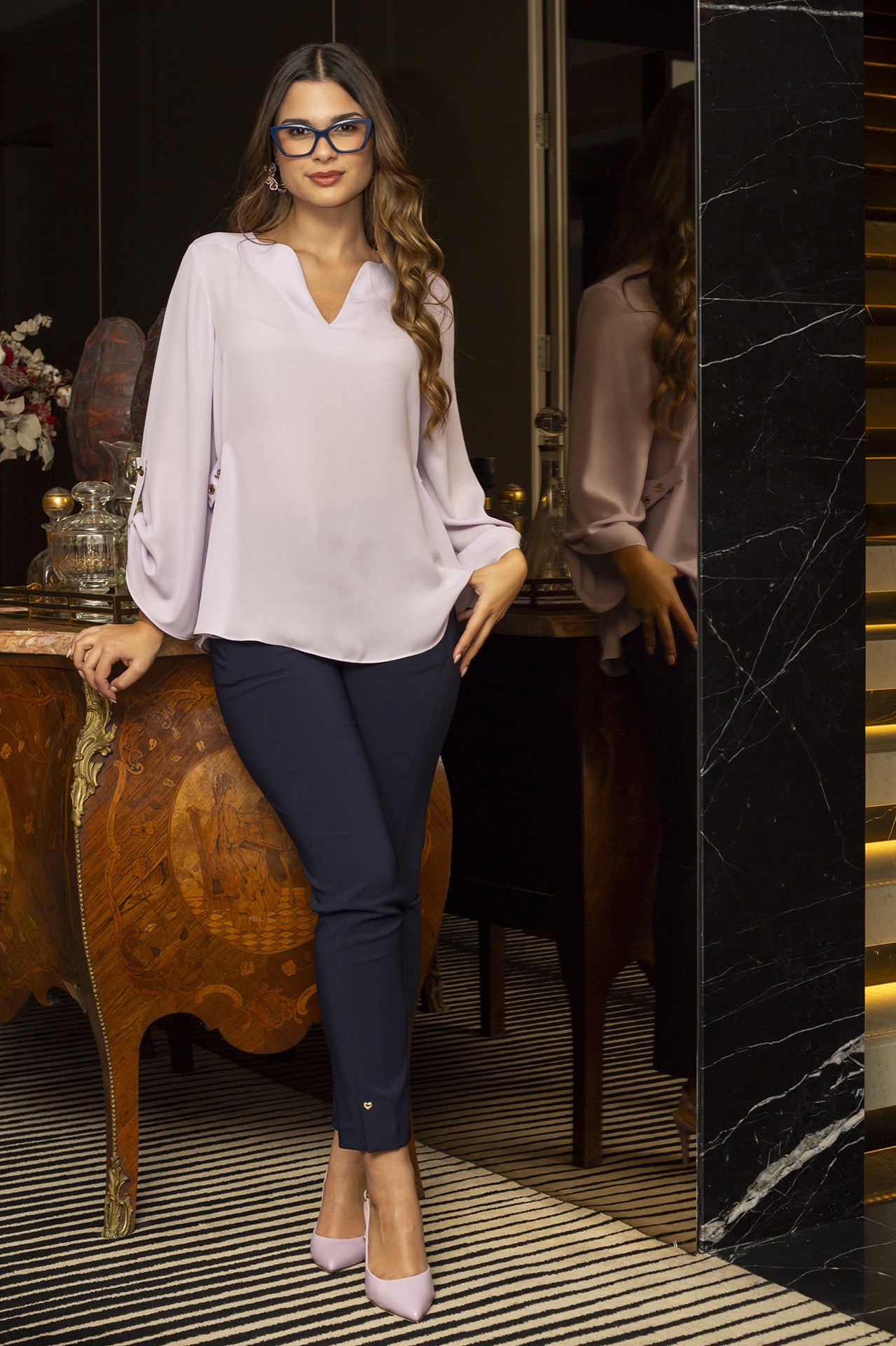 Classic cut trousers