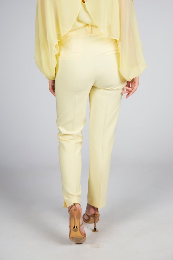 Classic cut trousers