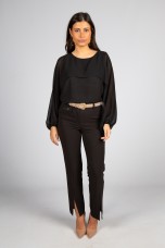 Trousers with opening at the bottom