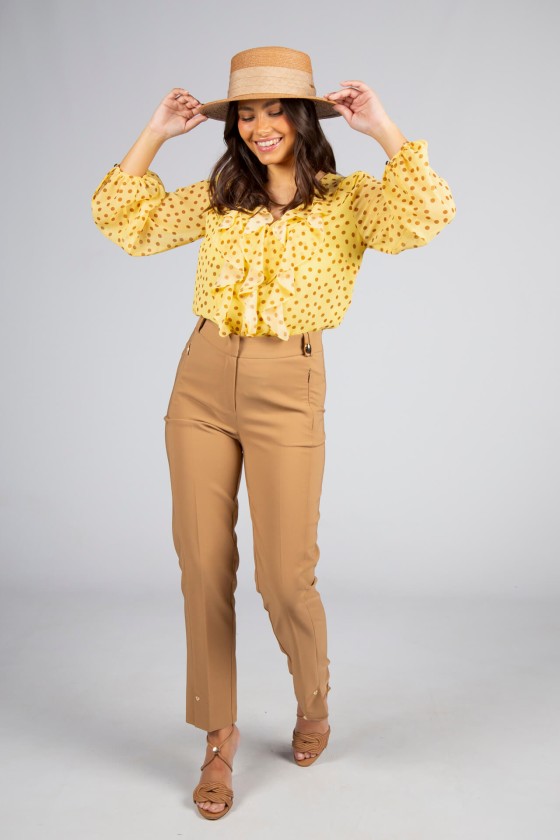Classic cut trousers
