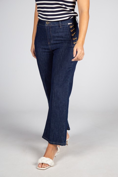 Denim trousers with gold chains Denim trousers with gold chains