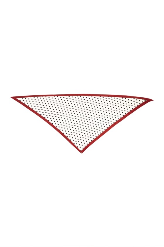 Triangular scarf