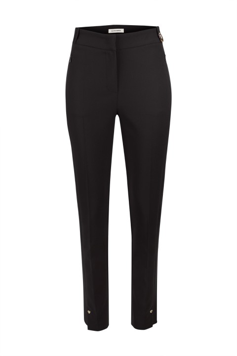 Classic cut trousers
