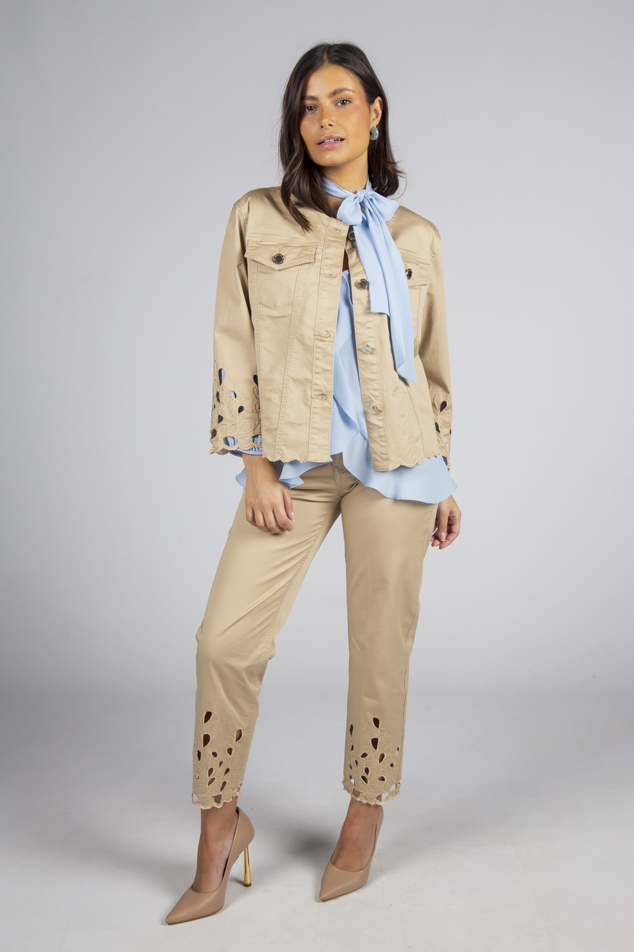 Embroidered beige jacket