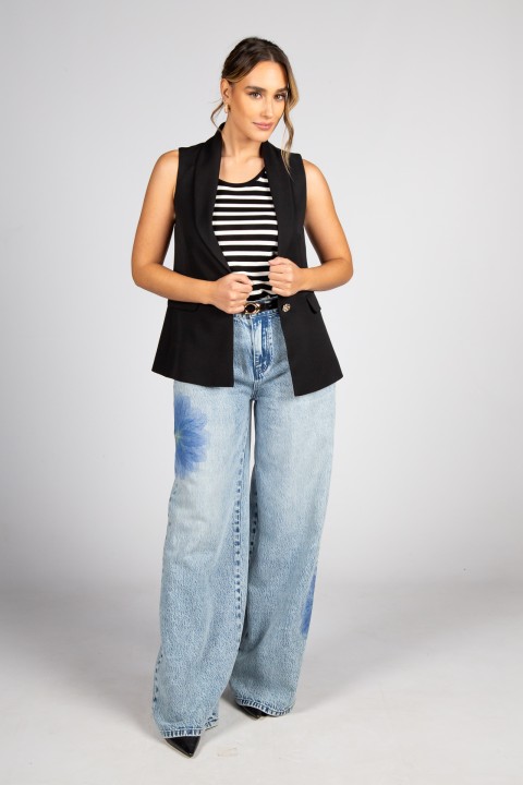 Pantalons � jambes larges avec fleur imprim�e