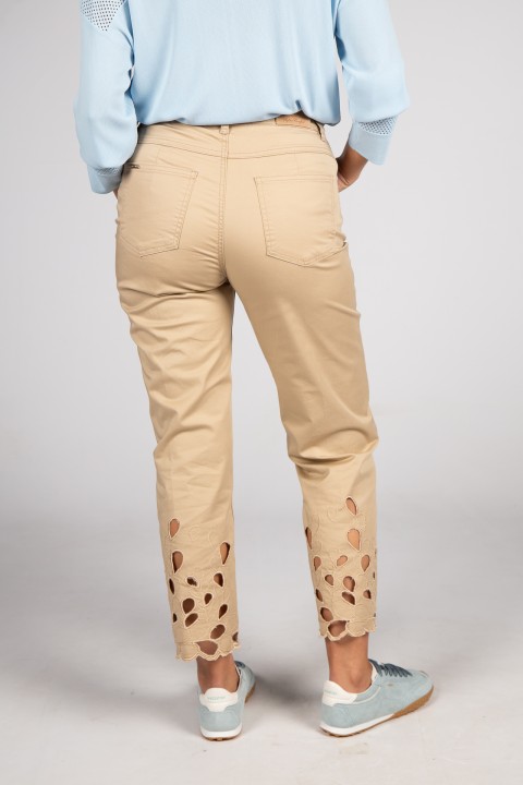 Pantalon beige brod�