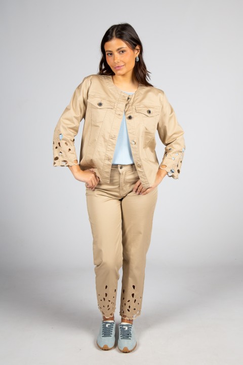 Pantalon beige brod�