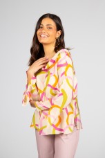 Blouse buttons at the back