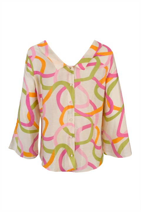 Blouse buttons at the back Blouse buttons at the back