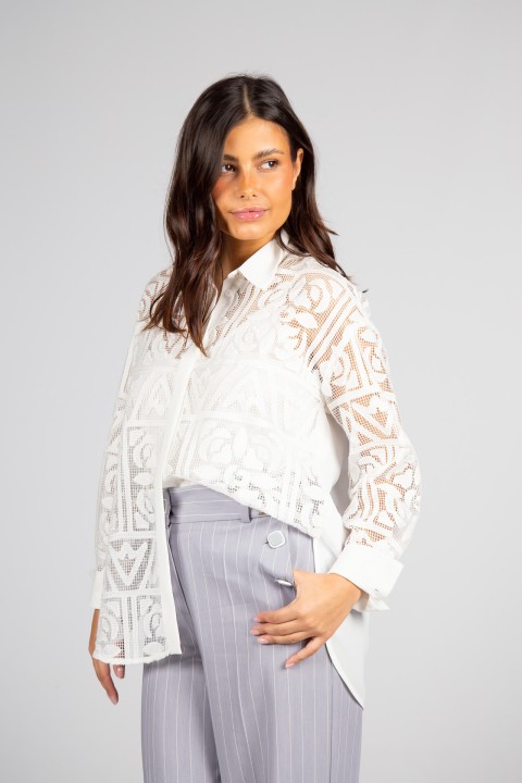 Chemise brod�e