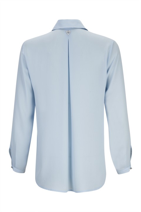 Classic cut shirt
