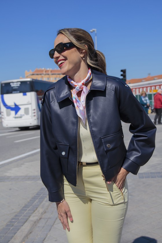 Bomber jacket