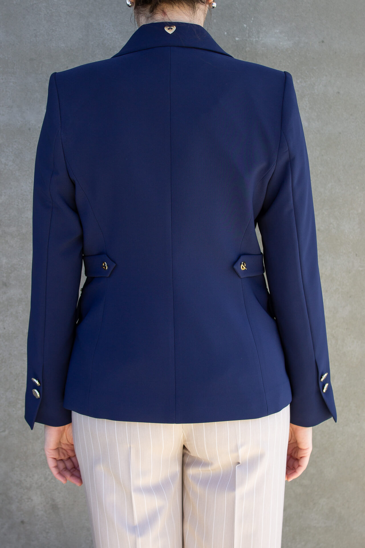 Classic-fit blazer