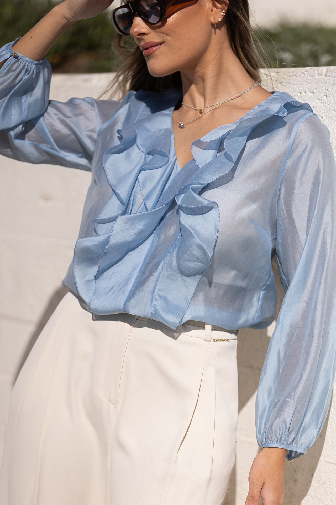 Atelier blouse with front ruffles