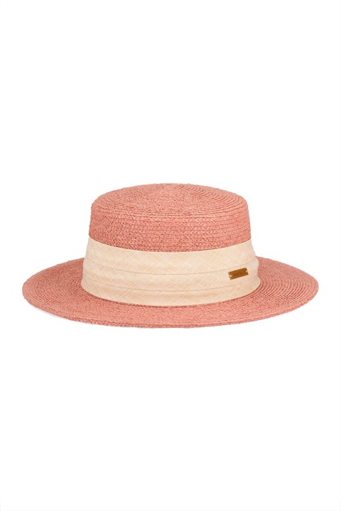 Hat in raffia Hat in raffia