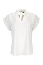 Blouse with a twisted collar