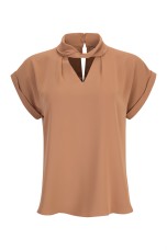 Blouse with a twisted collar