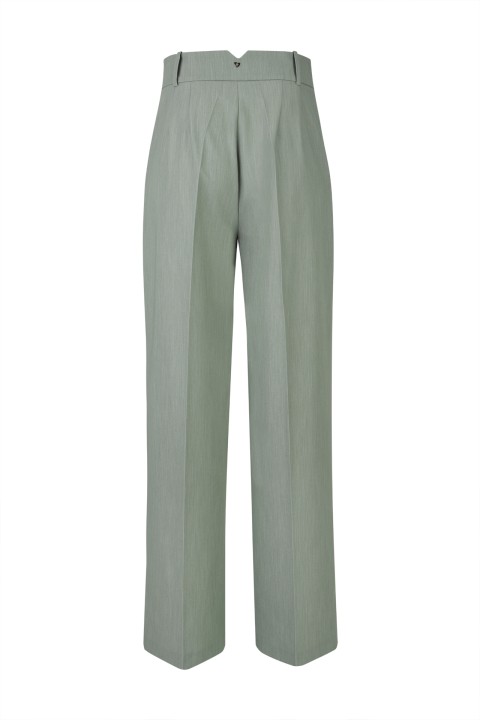 Trousers with silver buttons Trousers with silver buttons