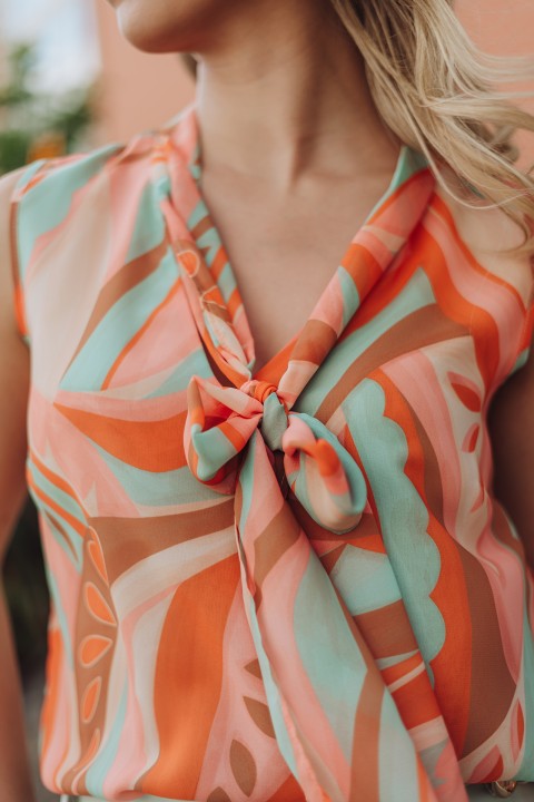 Top with a bow Top with a bow