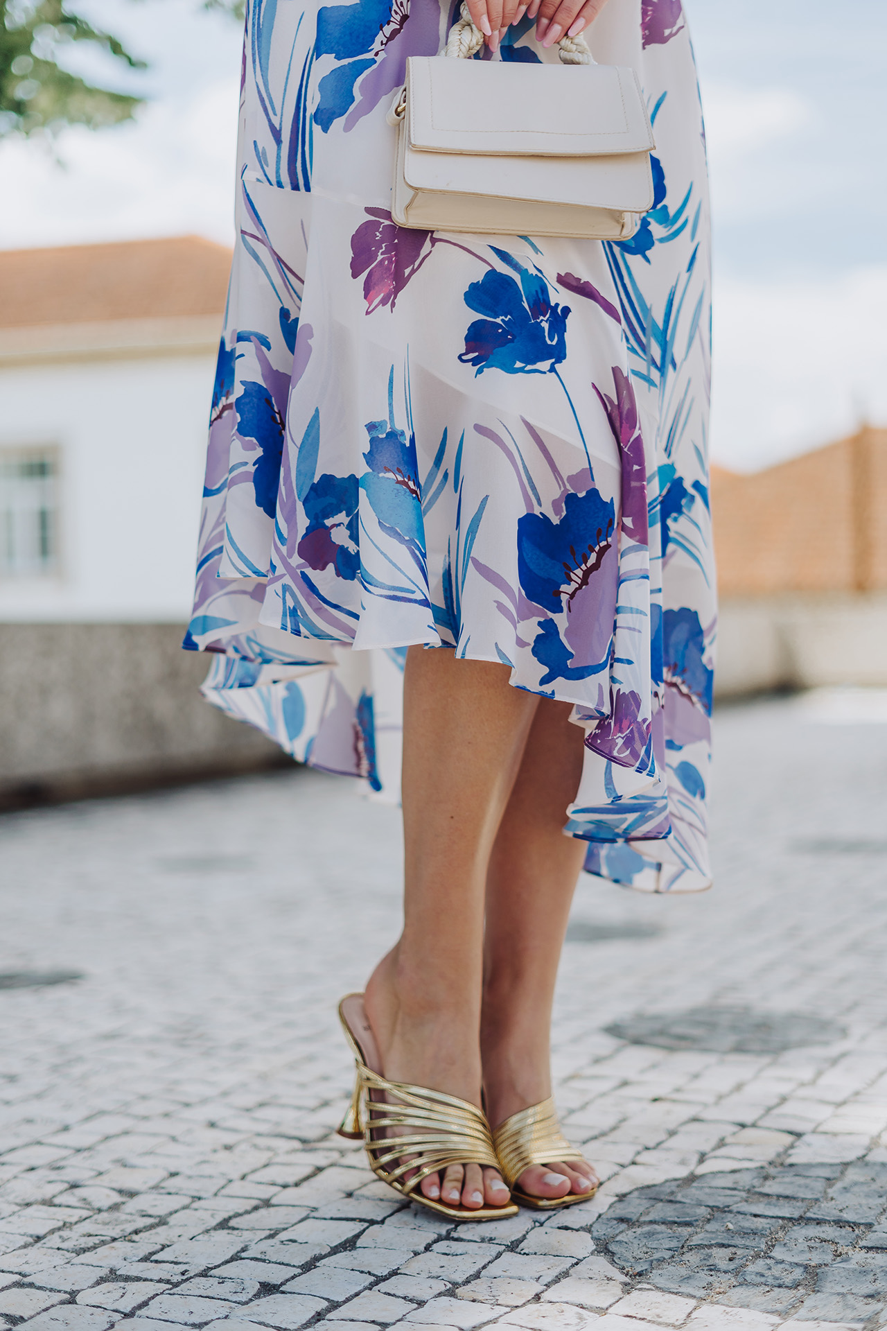 Vestido gola drapeada