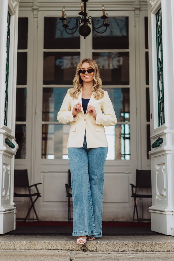 Blazer à la coupe classique