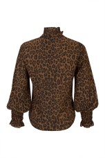 Printed blouse with a ruffled collar