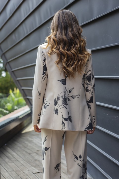 Blazer maxi ilhós Blazer maxi ilhós
