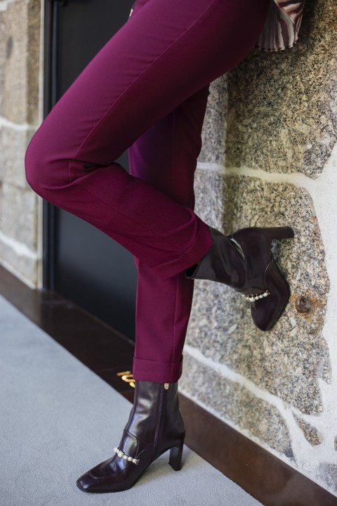 Classic slim fit trousers