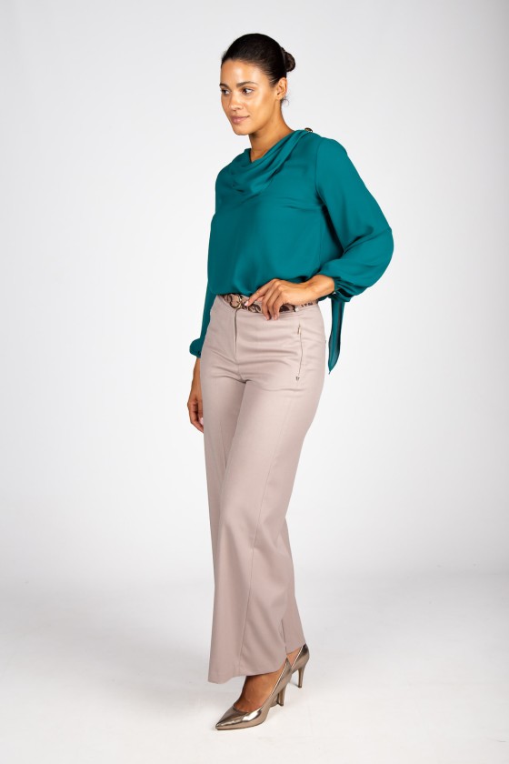 Wide-leg pants