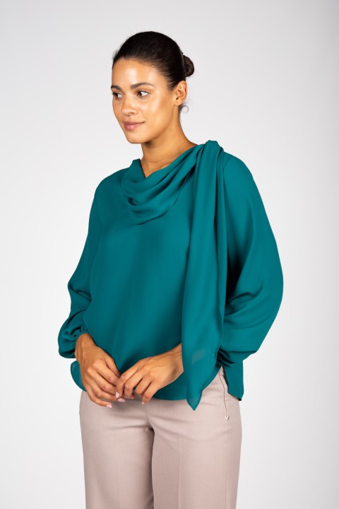 Tunic with adjustable scarf