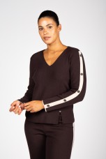 Knit sweater with stripe and buttons