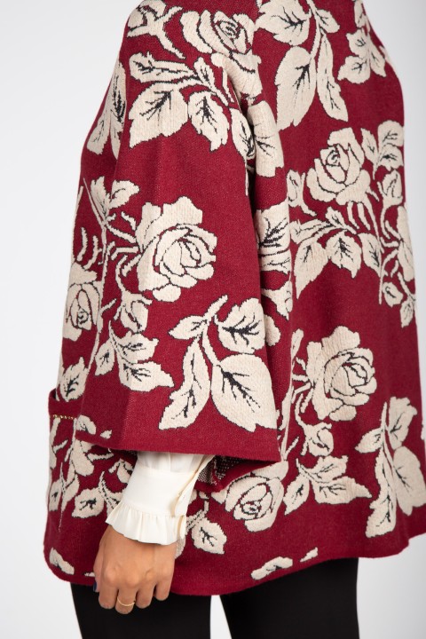 Jacquard knit cardigan with roses