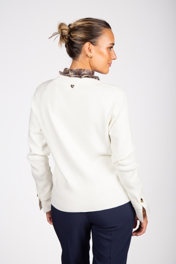 Knit cardigan with eyelet buttons