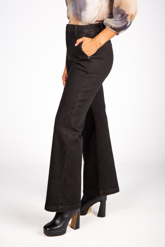 Brown wide-leg jeans